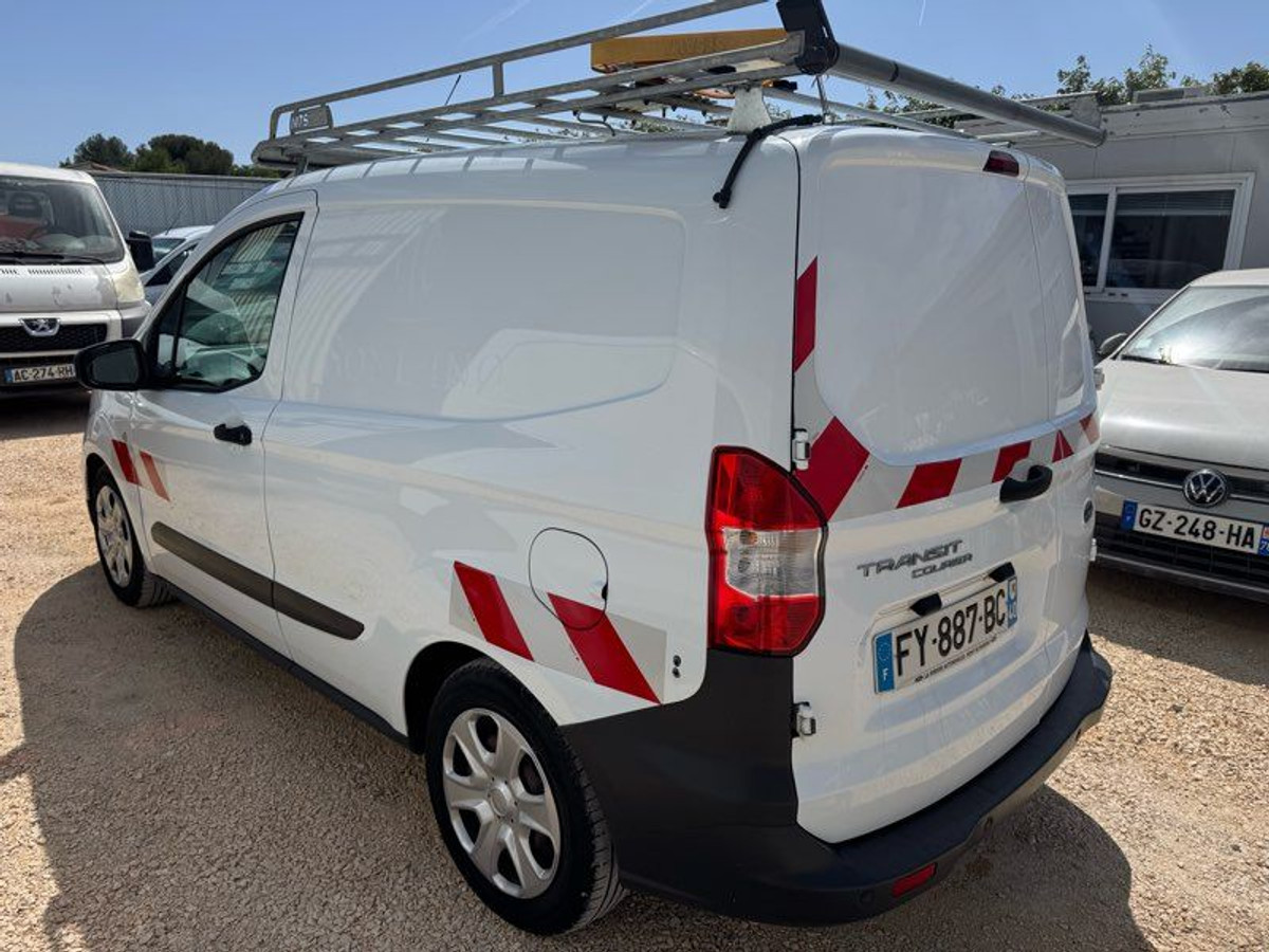 Ford Transit Courier 1.5 TDCI 100ch BUSINESS 1 er MAIN — photo 3