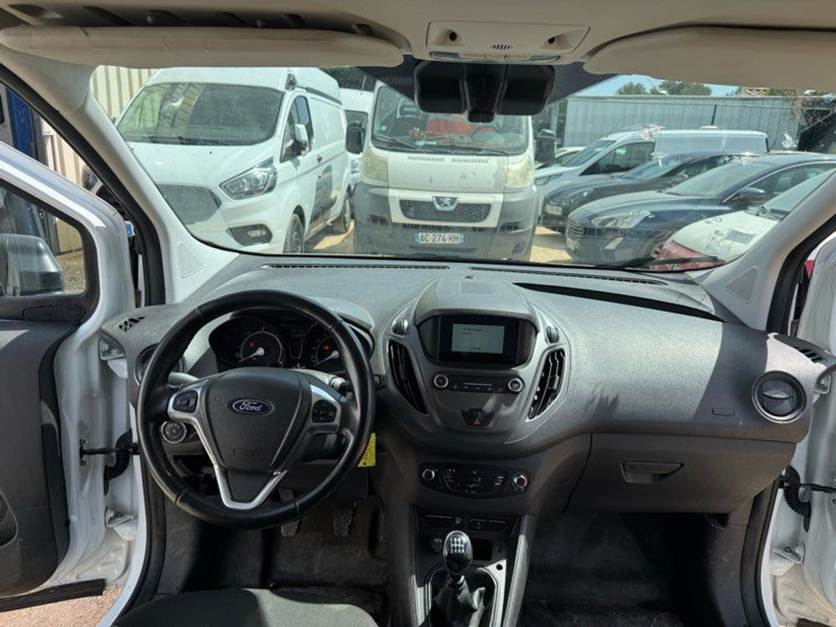 Ford Transit Courier 1.5 TDCI 100ch BUSINESS 1 er MAIN — photo 5