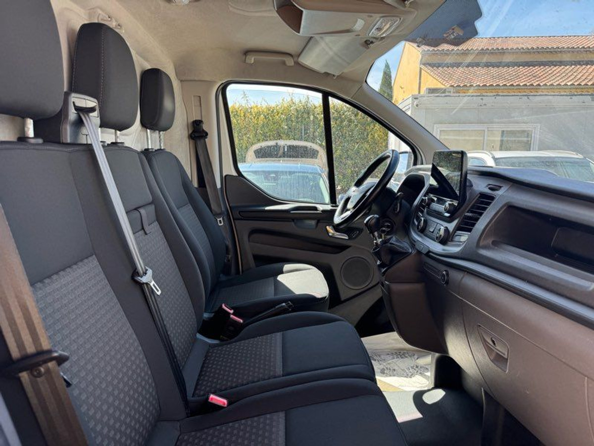 FORD TRANSIT CUSTOM 300 L2H2 2.0 TDCi 105 CH BVM6 Trend BusinessPRIX TTC — photo 4