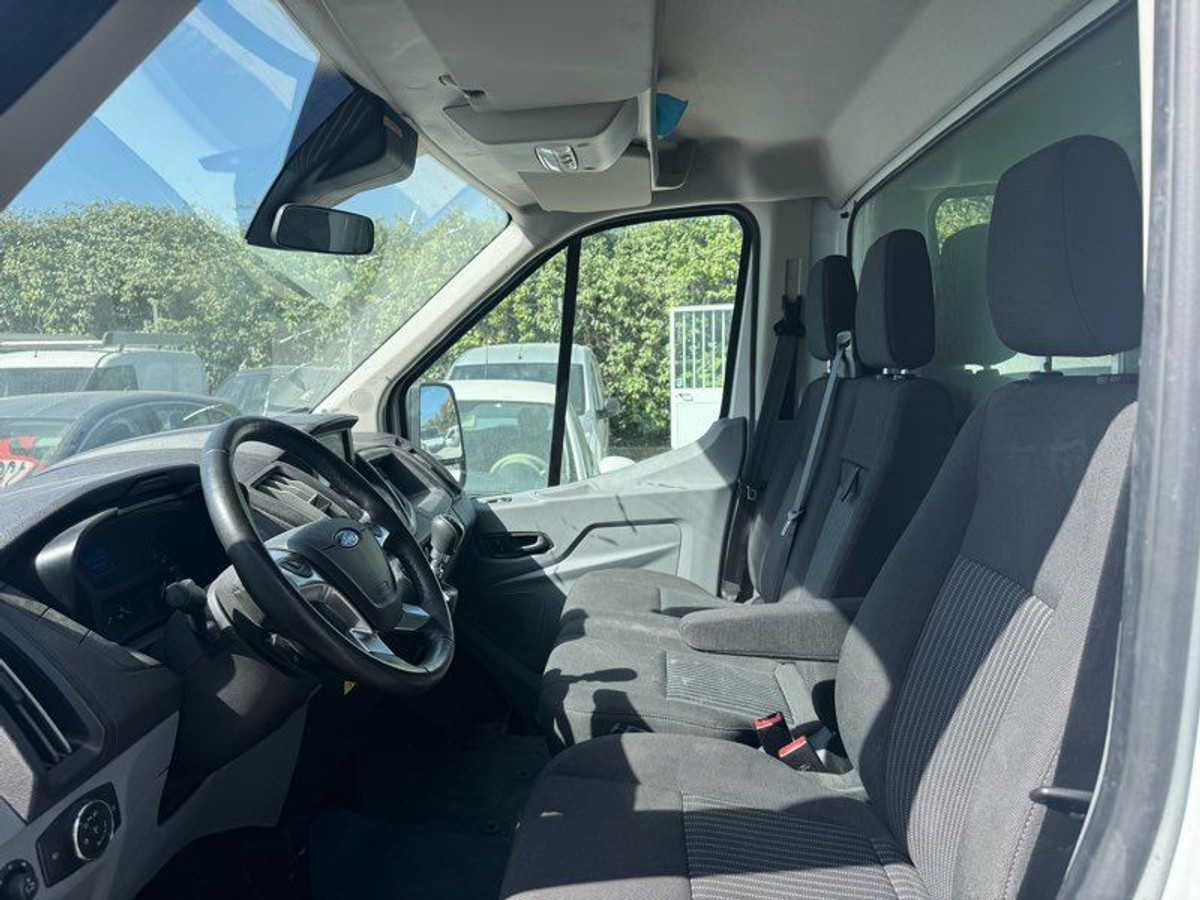 FORD TRANSIT 350 L4 2.0 Ecoblue 130 CH HAYON PRIX TTC — photo 4